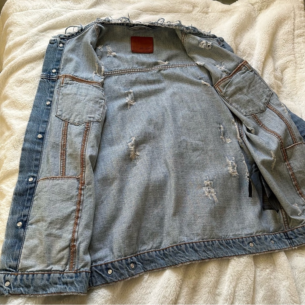 Zara Women’s Distressed Denim Oversized Button Down Vest Size M - Picture 8 of 13